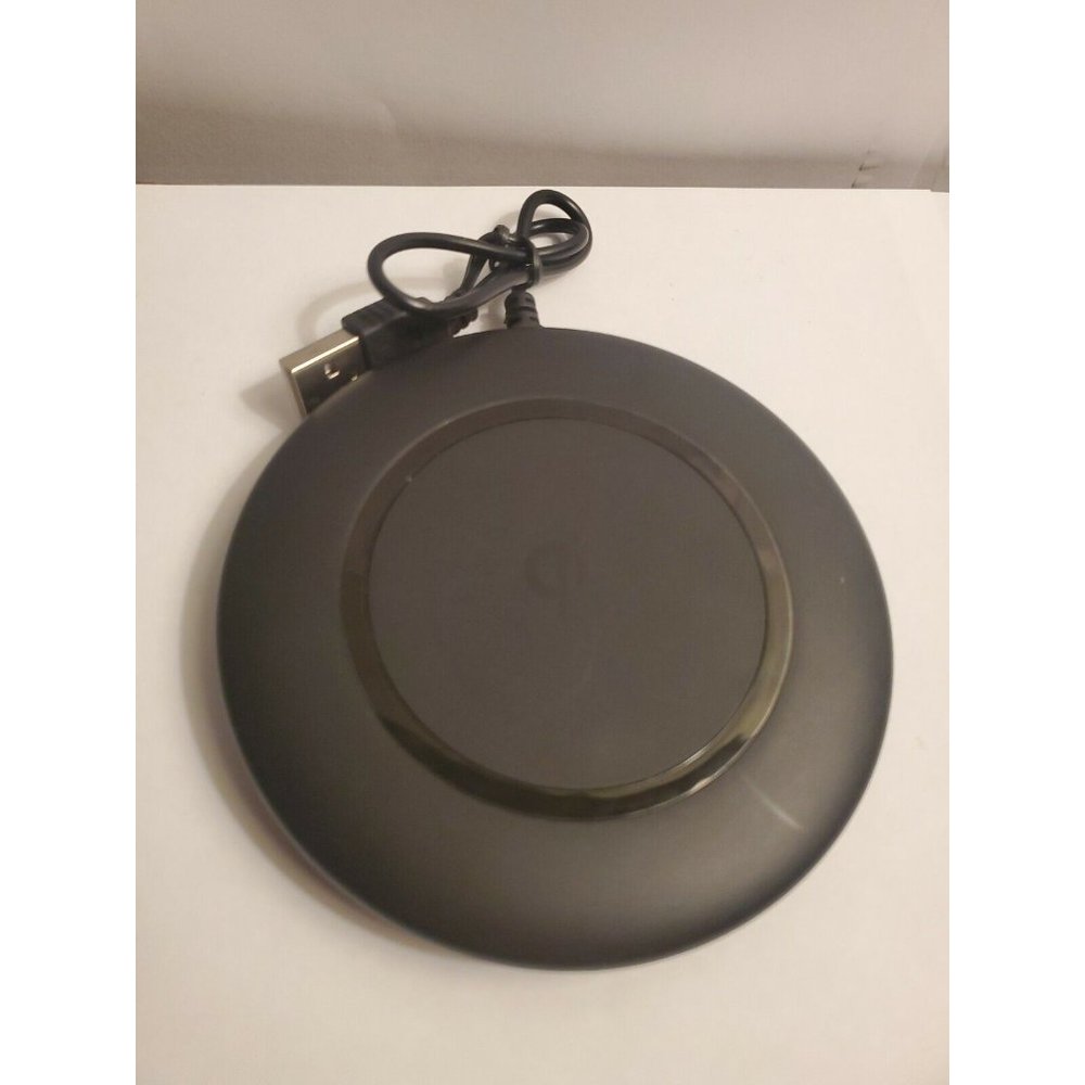 Insignia NS-MWPC10CU 10W Qi Wireless Fast Charging Pad  - Black